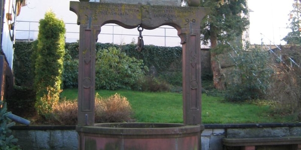 Renaissance-Brunnen